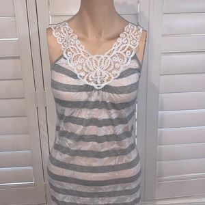 Gray & white Tank top lace detail